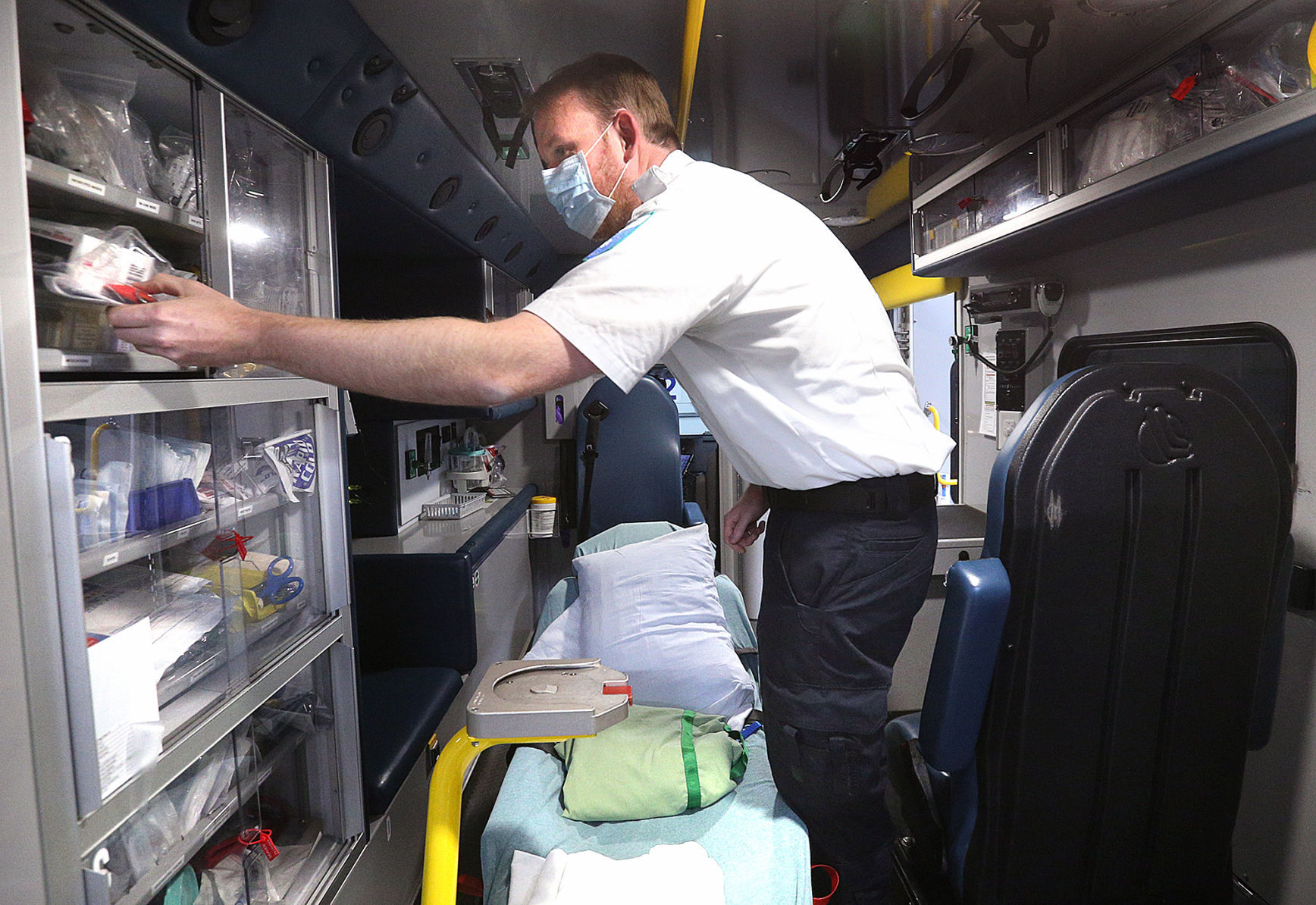 Leave behind narcan kits